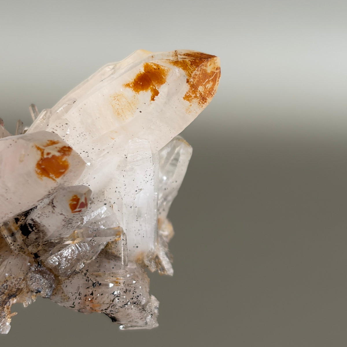 Quartz with Limonite