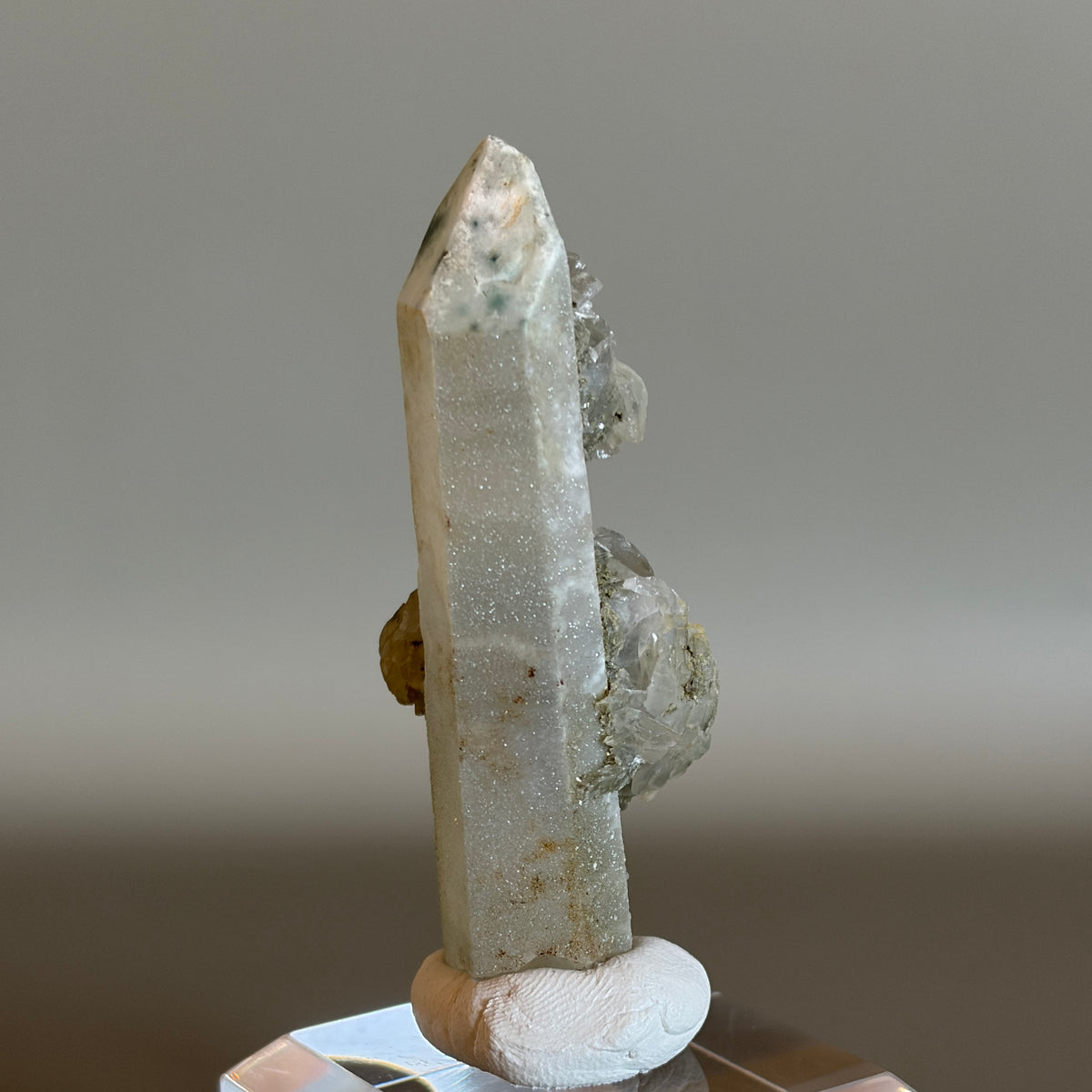 Quartz with Calcite 003