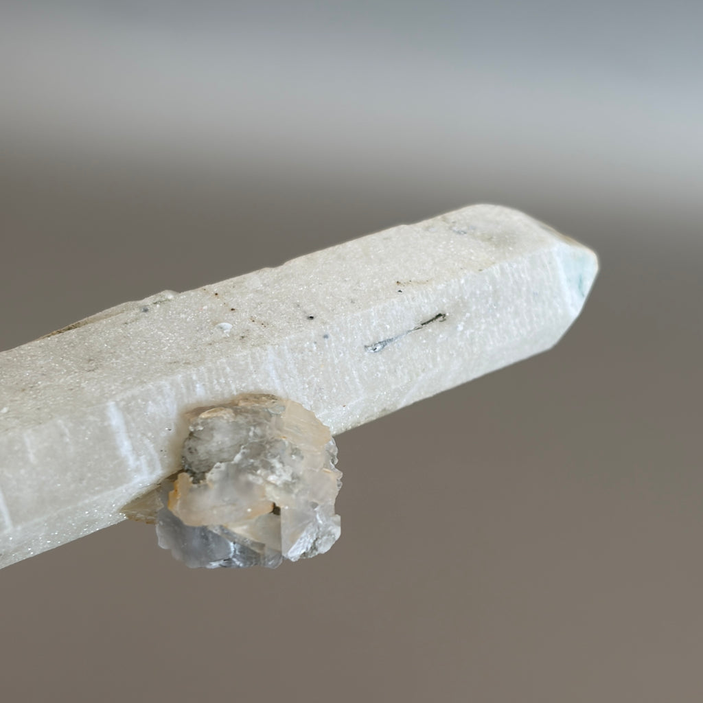 Quartz with Calcite 002