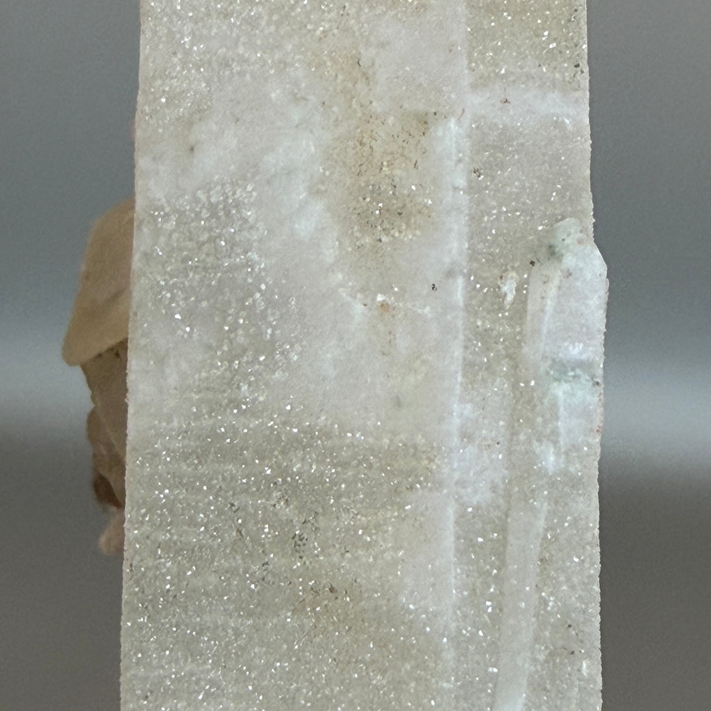 Quartz with Calcite 002